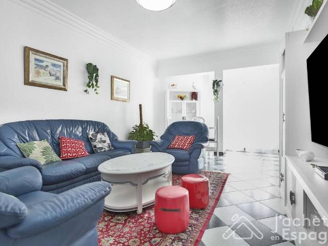 Casa adosada en Venta en Caudete