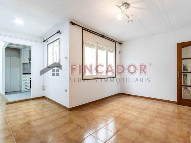 Casa adosada en venta en Ca n'Aurell 08224