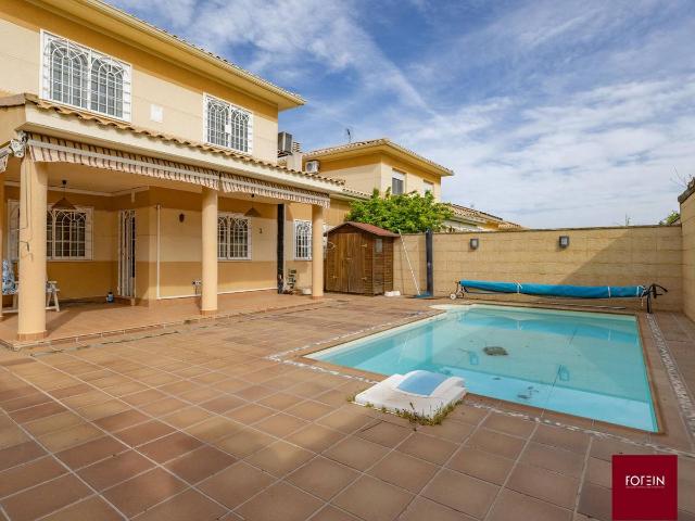 Casa adosada en Venta en Cabanillas del Campo