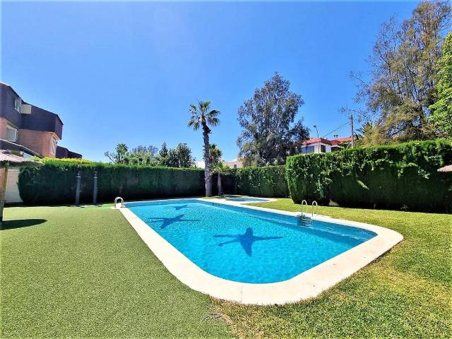 Casa adosada en Venta en Cabo de las Huertas