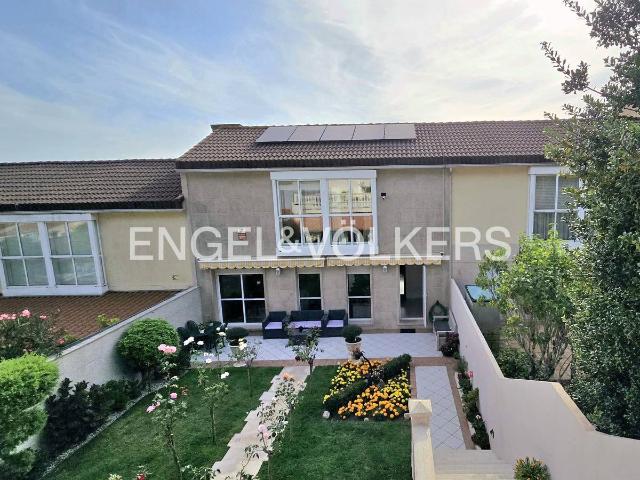 Casa adosada en Venta en Cabral Candeán