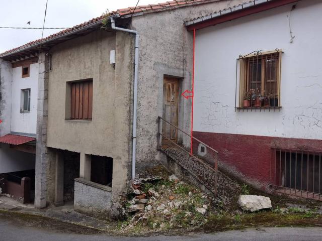 Casa adosada en Venta en Cabrales