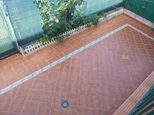 Casa adosada en venta en Cáceres, Campus Universitario. Gran adosado. Casas adosadas.