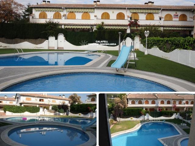 Casa adosada en venta en Calafell, L´Estany Costa Dorada. ADOSADA ESQUINERA CON GRAN TERRAZA. Casas adosadas.
