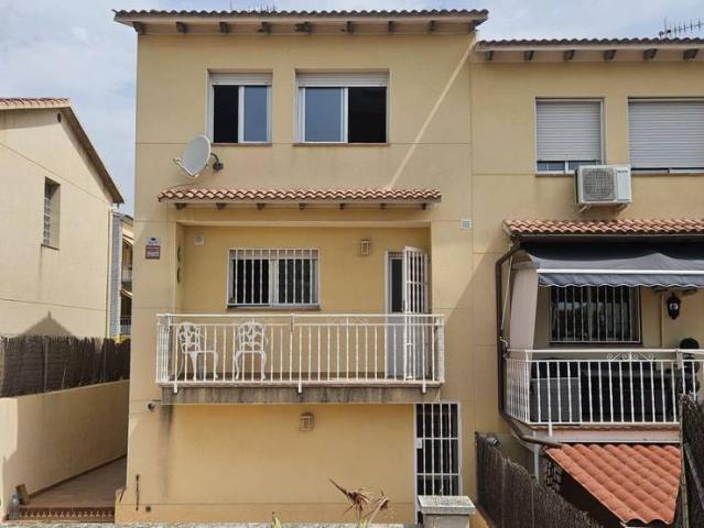 Casa adosada en Venta en Calafell Poble