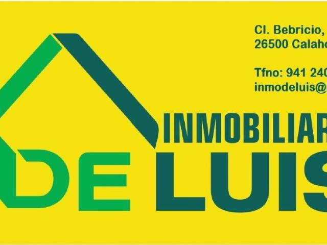 Casa adosada en Venta en Calahorra