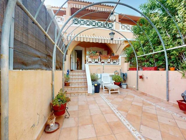Casa adosada en Venta en Calas Santa Pola Este