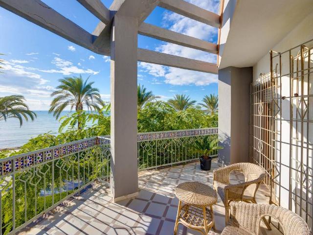 Casa adosada en Venta en Calas Santiago Bernabéu