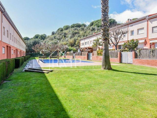 Casa adosada en Venta en Calella