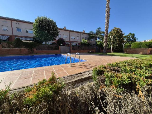 Casa adosada en Venta en Calella