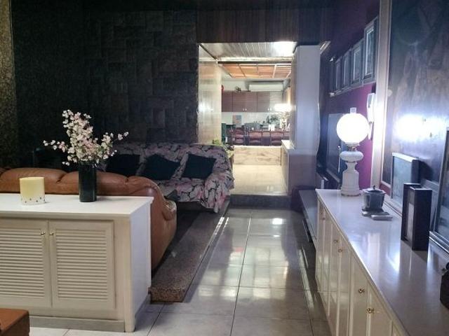Casa adosada en venta en calle Corro, Granollers, de 140 m² 5 habitaciones por 389.000
