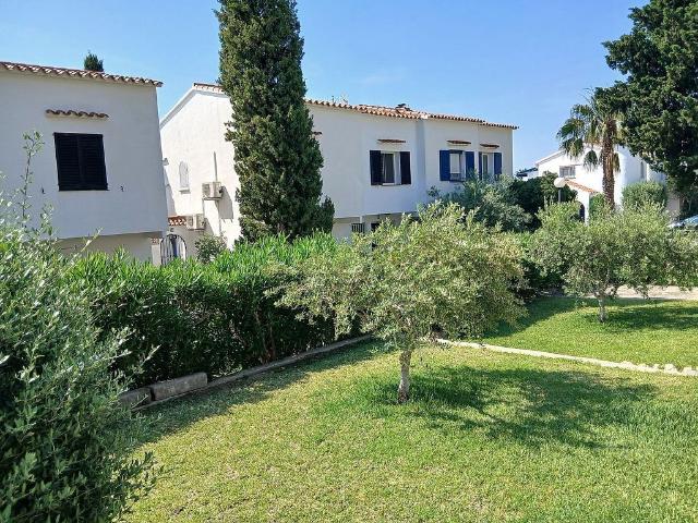 Casa adosada en venta en calle Acampador L', Vandellòs i l'Hospitalet de l'Infant, de 85 m² 3 habitaciones por 255.000
