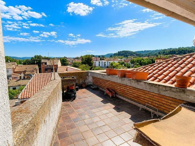 Casa adosada en venta en calle Balmes, Artés, de 125 m² 3 habitaciones por 85.000