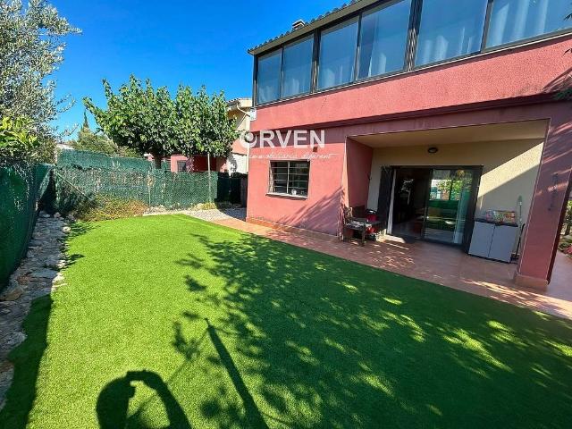Casa adosada en venta en calle Bruc, Calafell, de 147 m² 4 habitaciones por 435.000