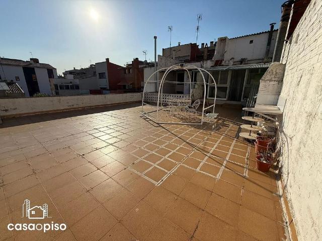Casa adosada en venta en calle De Blasco de Garay, Terrassa, de 431 m² 6 habitaciones por 390.000
