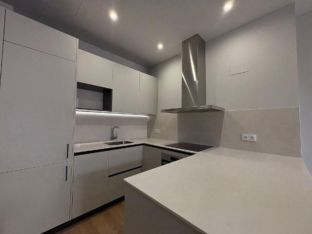 Casa adosada en venta en calle De Francesc Planas i Casals, Badalona, de 130 m² 3 habitaciones por 625.000
