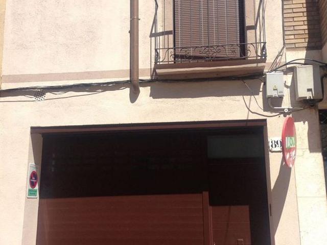Casa adosada en venta en calle De la Creueta, Sabadell, de 117 m² 3 habitaciones por 495.000