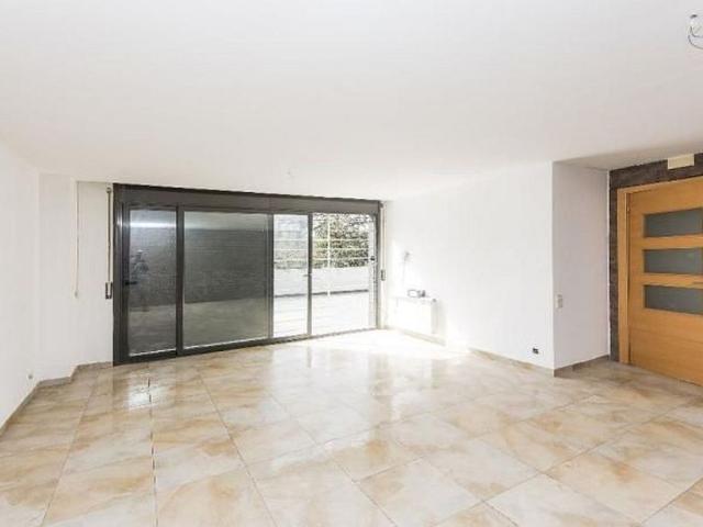 Casa adosada en venta en calle De la Morera, Sant Pere de Vilamajor, de 236 m² 3 habitaciones por 228.180