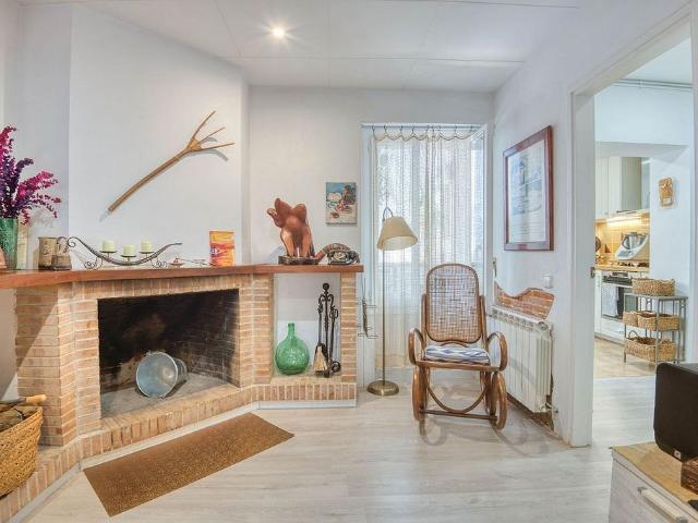 Casa adosada en venta en calle De L'algavira, Sant Feliu de Guíxols, de 126 m² 4 habitaciones por 365.000