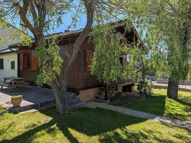 Casa adosada en venta en calle De L'enclave, Bourg Madame, de 55 m² 3 habitaciones por 260.000
