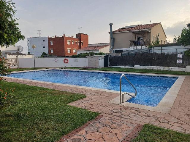 Casa adosada en venta en calle De Rafael Alberti, Creixell, de 98 m² 3 habitaciones por 320.000