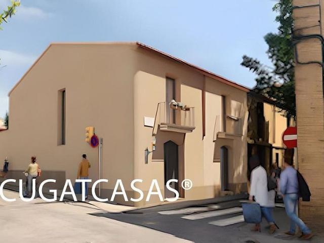 Casa adosada en venta en calle De Terrassa, Rubí, de 128 m² 3 habitaciones por 490.000