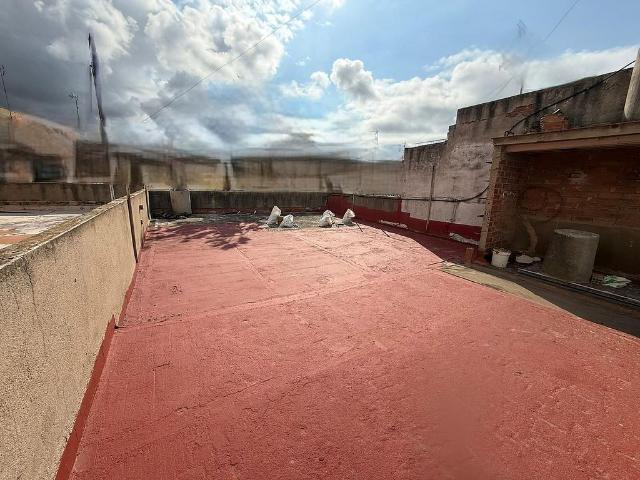 Casa adosada en venta en calle De València, Vilanova i La Geltrú, de 145 m² 3 habitaciones por 165.000