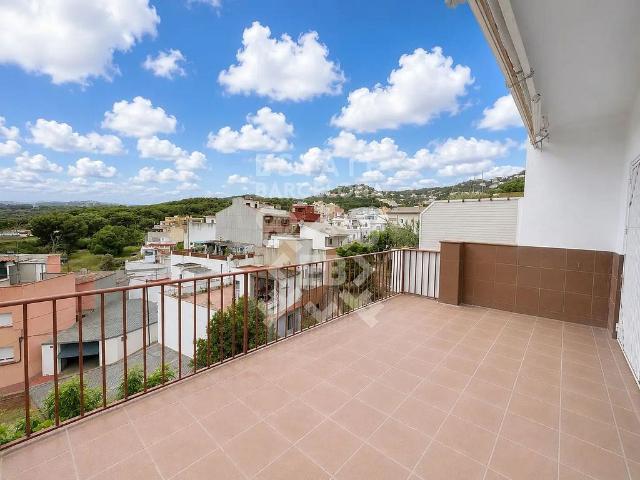 Chalet en venta en calle Dels Països Catalans, Lloret de Mar, de 89 m² 3 habitaciones por 350.000