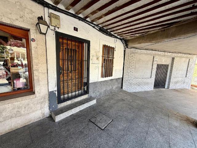 Casa adosada en venta en calle Major, Molar, El, de 270 m² 4 habitaciones por 219.900