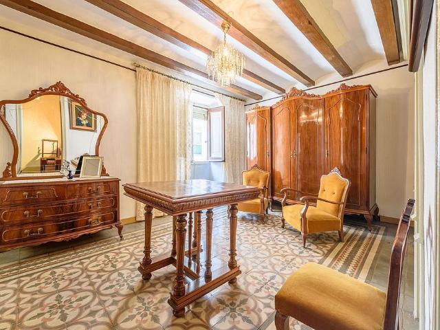 Casa adosada en venta en calle S Cristofor, Constantí, de 360 m² 3 habitaciones por 190.000