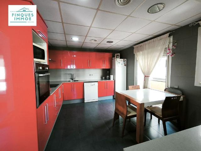 Casa adosada en venta en calle S Isidre, Sant Carles de la Ràpita, de 150 m² 4 habitaciones por 265.000