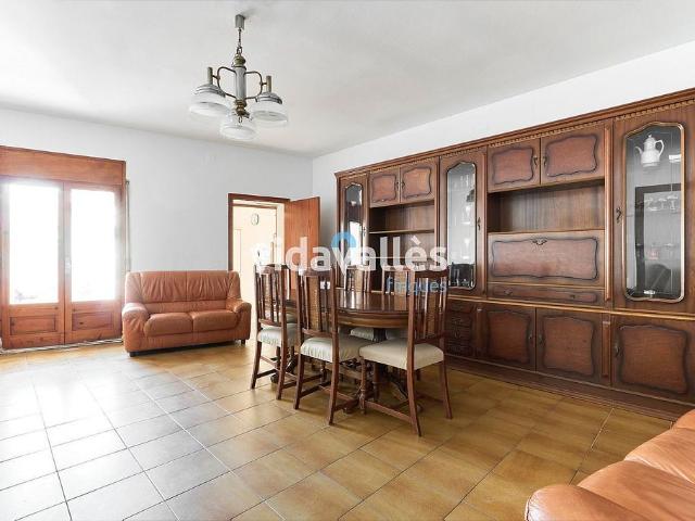 Casa adosada en venta en calle Sant Miquel, Cardedeu, de 156 m² 3 habitaciones por 395.000