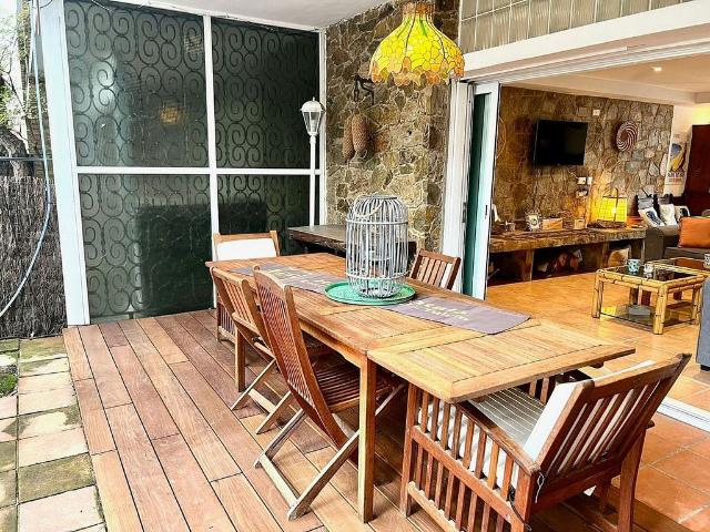 Casa adosada en venta en calle Sant Sebastià, Castell Platja d´Aro, de 146 m² 5 habitaciones por 695.000