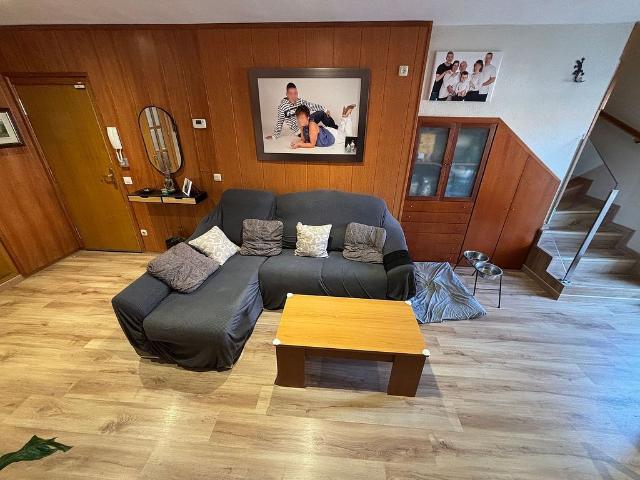 Casa adosada en venta en calle Pic del Bac, Olot, de 95 m² 3 habitaciones por 290.000