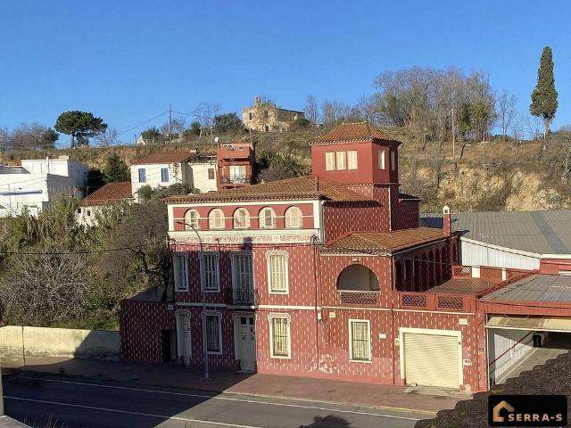 Casa adosada en venta en calle Roig i Jalpí, Pineda de Mar, de 133 m² 3 habitaciones por 415.000