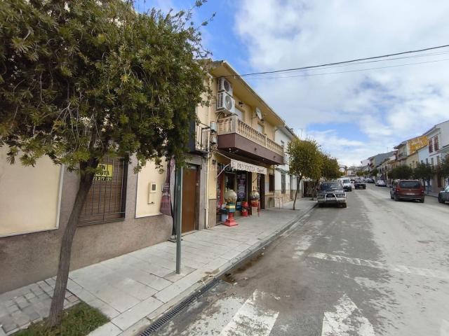 Casa adosada en venta en Campotéjar. CASA ADOSADA A LA VENTA EN CAMPOTEJAR GRANADA. Casas adosadas.