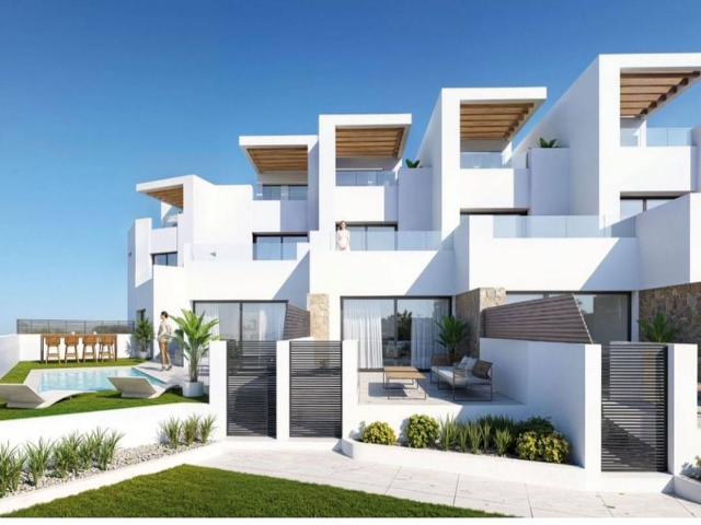 Casa adosada en Venta en Campoamor