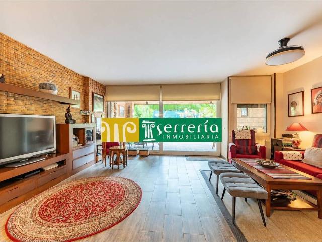 Casa adosada en Venta en Campolivar