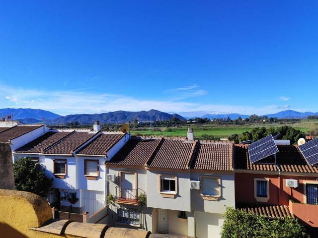 Casa adosada en Venta en Campanillas