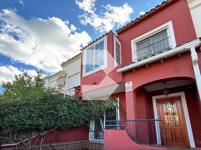 Casa adosada en venta en Campello el, Campello Pueblo. Chalet adosado en venta en Avenida el Vincle. Casas adosadas Campello.