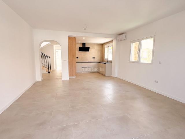 Casa adosada en venta en Campello el, Pueblo Acantilado Lanuza. Casas adosadas Campello.