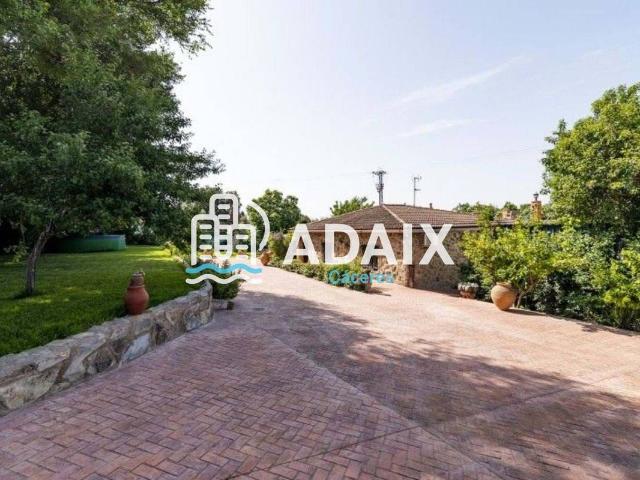 Casa adosada en Venta en Campus Universitario