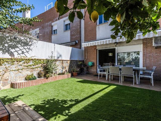Casa adosada en Venta en La Plana del Pintor