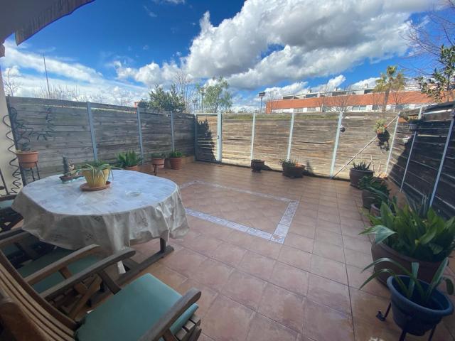 Casa adosada en Venta en Can Llong