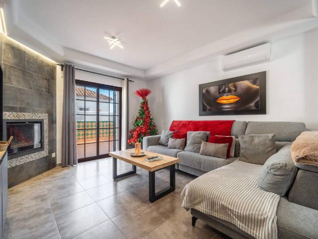Casa adosada en Venta en Cancelada