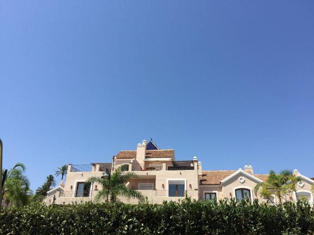 Casa adosada en Venta en Cancelada