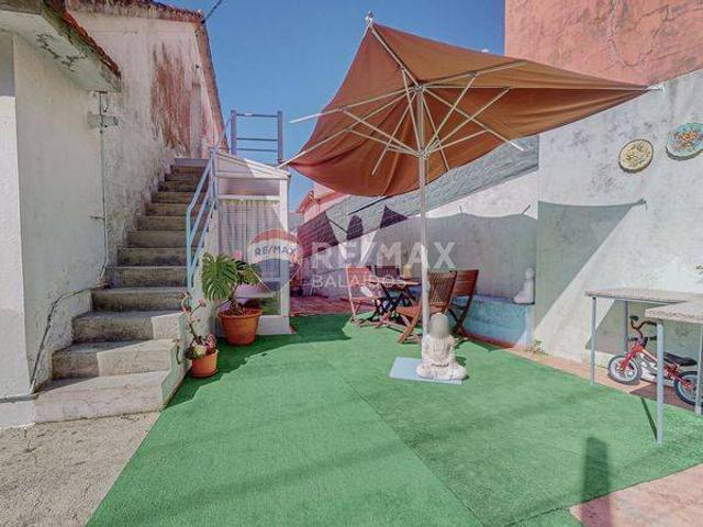 Casa adosada en Venta en Cangas pueblo