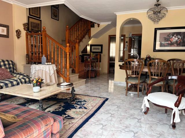 Casa adosada en venta en Canet d´en Berenguer. Una casa para crecer, disfrutar y vivir con espacio. Casas adosadas Canet d´en.