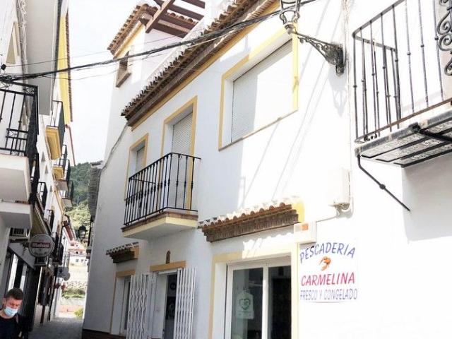 Casa adosada en Venta en Canillas de Aceituno