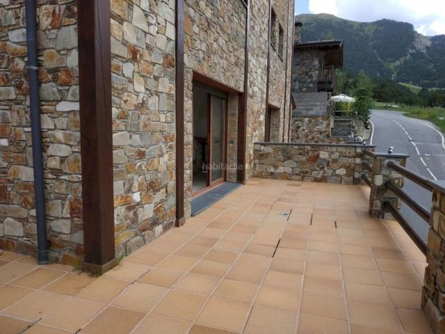 Casa adosada en venta en Canillo, El Forn Prats Meritxell Pirineos. Bonita casa rodeada de naturaleza. Casas adosadas.